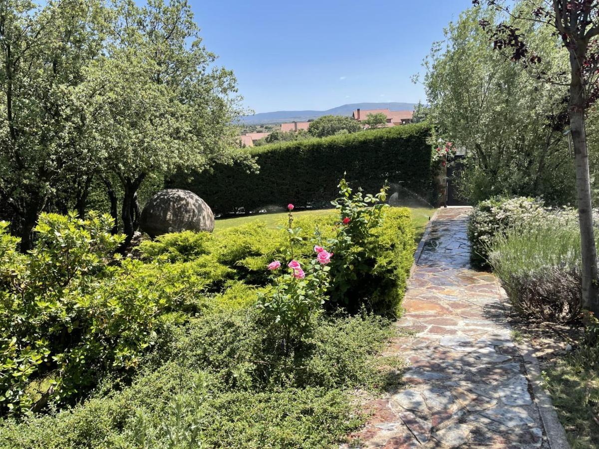 El Encinar De Gabino Vila Zarzuela del Monte Exterior foto